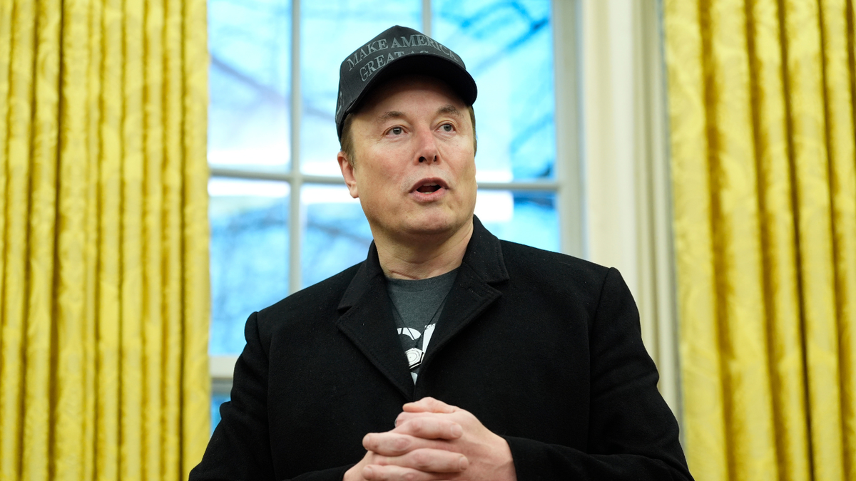 Why Elon Musk Lost Billions But Still Very Rich