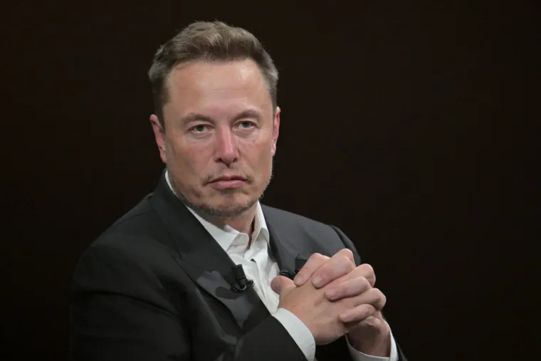 Elon Musk Set to Become First Trillionaire as SpaceX Debuts at Record Valuation