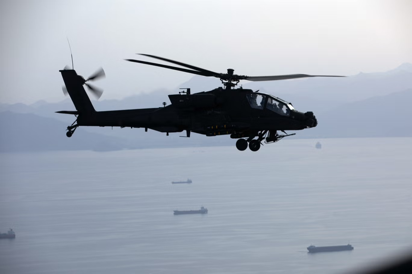 CENTCOM Reveals Details of Apache Helicopter Rescue Near Strait of Hormuz